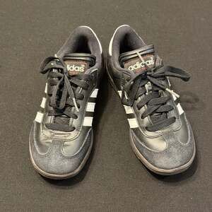 Adidas Youth Samba Classic Black Leather Shoes Sneakers sz 1 Youth